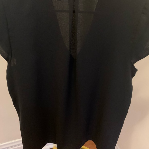 Halogen v neck top - Picture 6 of 6